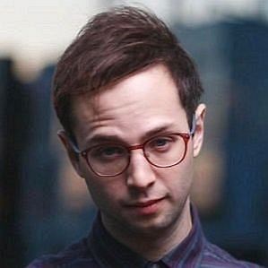 Zach Kornfeld Girlfriend 2026: Dating History & Exes - CelebsCouples