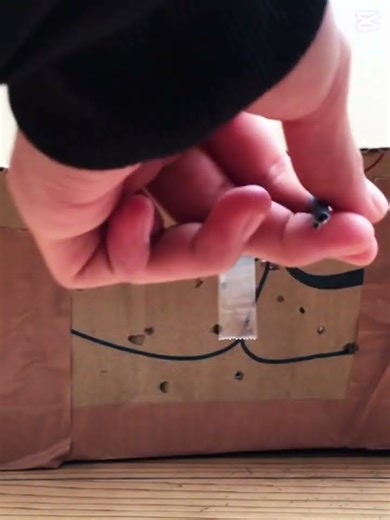 学校にある材料で割り箸銃作ったw