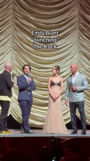 Emily Blunt Shines at Berlin Premiere of 'The Smashing Machine'