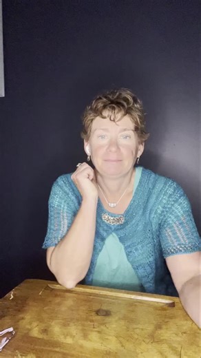 knitCompanion on Instagram: "Learn about customizing the sliding marker and how to invert the marker.⁠ ⁠ #knitting, #knitCompanion, #knit"