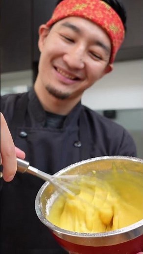Fluffy Cake - Kasutera (Castella) 🇯🇵 | Japanese Cuisine with Yuta #Shorts