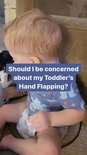 Should I Be Concerned About Hand Flapping? 🖐🏻 Hi 👋🏻 I’m Olivia a Pediatric OT who works with babies & toddlers to promote development through play! Hand flapping is something many toddlers do, especially when they’re excited, overwhelmed, or trying to communicate their feelings. It’s often part of their natural development as they explore new ways to express emotions. Since Hand flapping is widely recognized as a common “stim” in children with autism spectrum disorder, it’s understandable th
