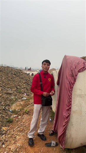 Gửi thùng mì tôm cho bạn cùng Lisu Việt Nam