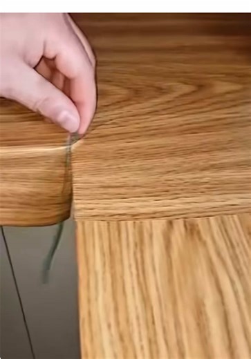 Do you dream of a brand new kitchen but dread the thought of a messy renovation that takes weeks to complete❓ We specialise in kitchen wrapping, a revolutionary way to update your kitchen quickly and affordably. We use high-quality kitchen vinyl wraps that come in a stunning array of colours and finishes, allowing you to find the perfect kitchen wrap design to match your style and budget, and our experienced installers will ensure a flawless finish. Browse our website or social media pages to se