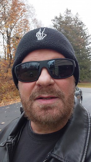 #bands #genxlife #favoritesongs #music #classicrock #albums #songs #musiclovers #daemonmanx Q104.3 FM | Daemon Manx