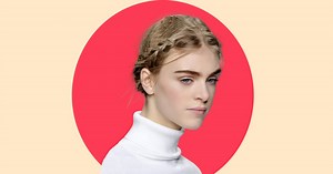 Comment faire un chignon tressé soi-même ?