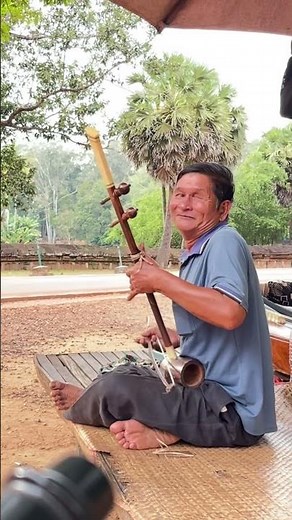 Cambodian traditional music