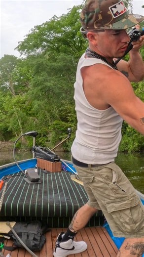 Spinnerbait lands Biggest fish of the Trip #fish #fishing #bassfishing #river #dam #boat #fy #fypage | Robert Vaughan | Facebook