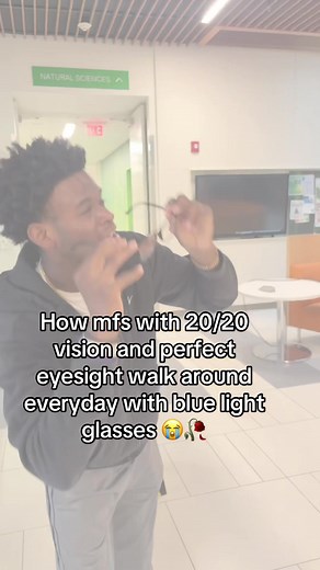 Understanding Life with 20/20 Vision and Blue Light Glasses