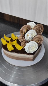 Beautiful heart shape chocolate cake design #cake #reels #viral #heartshapedcake #chocolateheartcake #cakedecorating #cakedesign #cakes #heartcake #chocolatecake #heartcakedesign #chocolatecakerecipe | Santosh cake chef