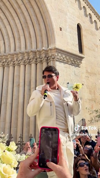 Sal Da Vinci Incanta a Sanremo con «Per Sempre Sì»