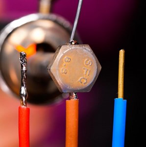 2.5M views · 10K reactions | Effective cable hacks that will come in handy! | 5-Minute Crafts Men | Facebook