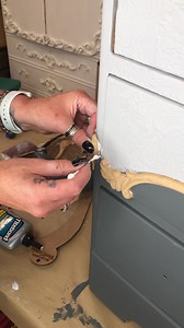 A total furniture makeover in just 3 minutes! SollyJo preps the piece then uses WoodUbend Mouldings, WUB 1245 to transition from block paint to an embossed effect created with Solly’s Lace Posh Chalk stencil, using Extra Flexibke paste. Magic Paint in London Fume, Giulia’s Grey, liquid was, and Posh Chalk Patina extender wax to finish off the piece What do you think? We love it! #creativeelegancebysollyjo #sollyjocreations #woodubendmouldings #woodubend #flippingfurniture #got2bewoodubend | Posh