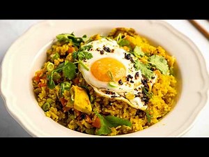 Golden Turmeric Chicken Rice | Easy Rice Cooker Dinner Idea | Everyday Gourmet 2026
