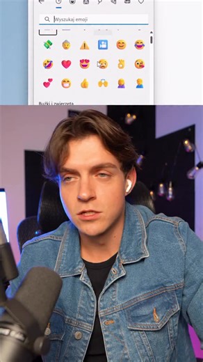 W Windowsie możesz używać emotikon w dowolnym miejscu – nawet w Notatniku! Wystarczy nacisnąć Windows . (kropka) i otwiera się pełna klawiatura emoji. Prosty, genialny skrót, o którym większość nie ma pojęcia. #windows #emoji #emotikony #trikikomputerowe #shorts | Szhakal