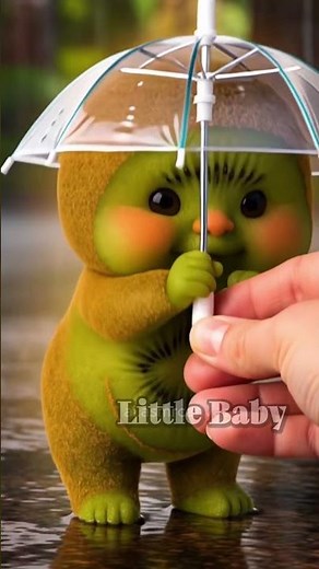 Would you walk with Kiwi Baby in the rain? ☔️ 💚🥝