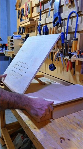 DIY Folding Desk #woodworking #wood #diy