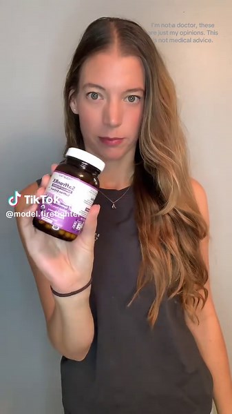 And even better it’s on sale!Shop it at the link above before the sale ends!! 🌸💖 . For me personally, this has done wonders for reducing moments of high stress. . . *again, I’m not a doctor, these are just my personal results and opinions. Results may vary. This is not any sort of medical advice, I recommend doing your own research on the stress reducing, calming effects of saffron. #saffron #triquetra