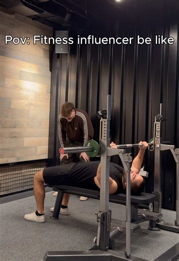 👀👀 #musculation #powerlifting #fitness #bench