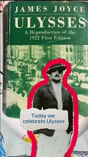 📗🚶Happy Bloomsday!