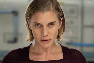 Katee Sackhoff's Another Life Sci-Fi Drama Gets Netflix Premiere Date - TVLine