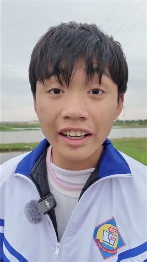 Fishing but accidentally playing Free Fire? 😆 #freefire