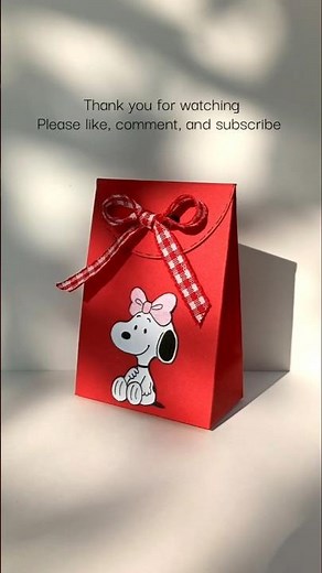DIY Snoopy Gift Bag 🐶🎁 | Easy & Cute Paper Craft ✨ #shorts #fyp