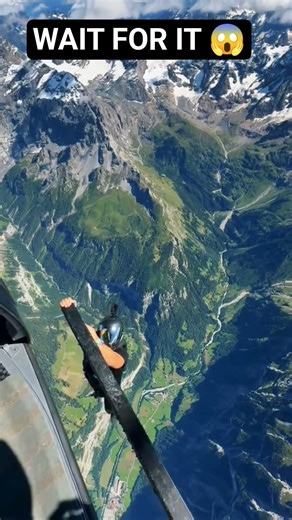 Parachute Fail? 😳 | Skydiving Gone Wrong#shorts