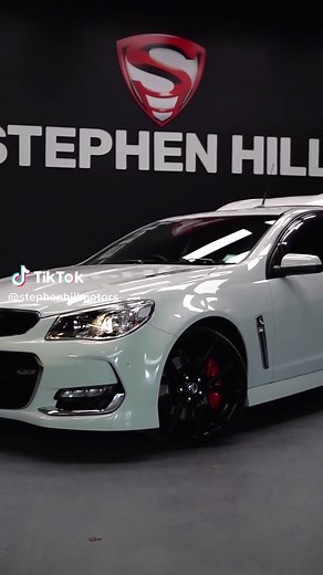 2016 Holden Commodore VF2 SS-V REDLINE: Power and Performance