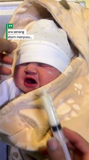 Dhia Thalis Care on Instagram: "Senang kan dh cakap! 😣#asi #susuibu #penyusuan #lactation"