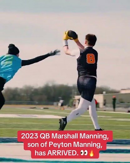QB Marshall Manning looks sharp 😳🔥 (via @dezeditzz/IG)
