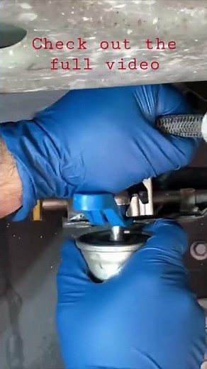 Quick Short How to Replace Fuel Filter on 2004 - 2008 F150