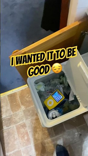 Innioasis Y1 Bluetooth MP3 player review ￼#mp4 #bluetooth #musicplayer #ipod #classic #clone #copy