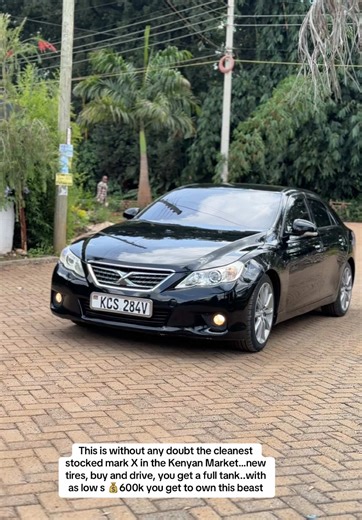 Toyota Mark X GRX130: Reliable Sedan for Daily Commute
