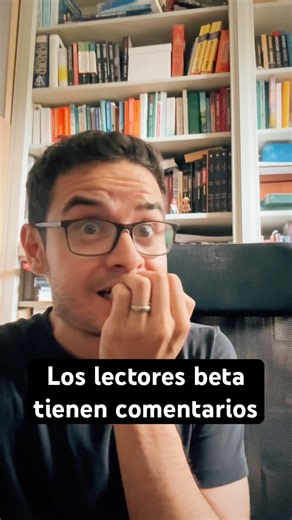 Editando el libro #escritores #librostiktok #escribiendo #librosrecomendados #libroslibroslibros