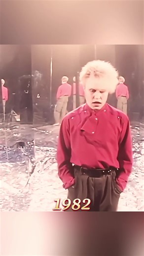 A Flock Of Seagulls 🔥 I Ran so far away *1982 #fyp #aflockofseagulls #iransofaraway #newwave #rock #pop #80smusic #synthwave