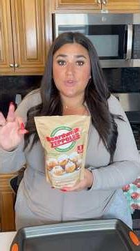 In the mood for zeppoles at home? Give these Boardwalk Zeppoles a try! #zeppole