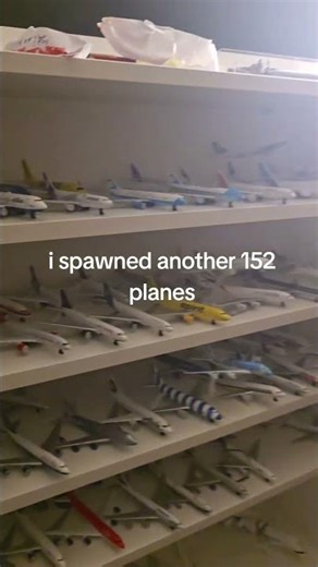 *spawns 152 planes* #plane #aforaeriplane #automobile #airplane #aviation #aeroplane