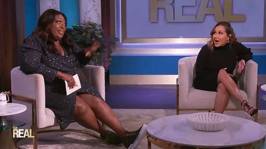 15K views · 114 reactions | From twerking on moving cars to wearing a full face of makeup to the beach, we’re asking the questions that have ALWAYS irked us in life! Watch the FULL conversation here: https://bit.ly/3qe5tpQ | The Real | Facebook