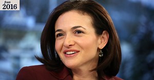 27 highly successful people share their unusual career advice for new graduates