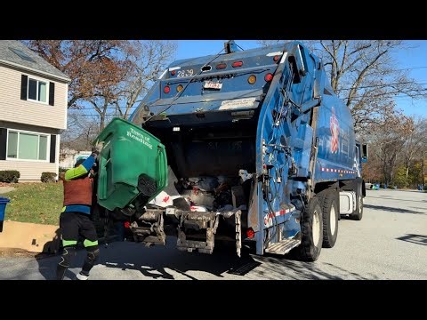 Republic Services Garbage Truck Vs Readings New Garbage Cans