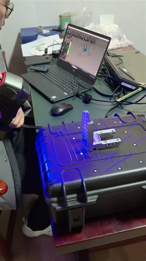 3D scanning is used to inspect zinc high-pressure die-cast components.#diecasting #foundry