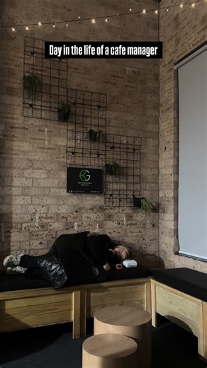 A Day in the Life of a Cafe Manager