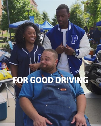 Point to the friend who drives like a pro but isn’t getting a personalized rate with Snapshot. Fix that. | Progressive