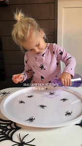 83K views · 1.3K reactions | HALLOWEEN SCIENCE ️ soap magic! such a fun & easy activity for kids  add water + food coloring and some spiders to a tray  add in some black pepper  dip finger into dish soap and then touch the water to watch the magic reaction ✨ shout out to my friend @ccandlaylay for the Halloween twist inspo on this one! #scienceexperiments #scienceismagic #halloweenactivities #scienceforkids #toddleractivities | Sarah Elizabeth | Facebook