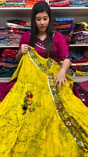 আনারকলি এই কালার টা কিন্তু দারুন,একদম ইউনিক একটা কালার | Follow Me