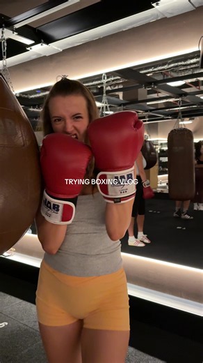 Boxing Class Vlog: First Time at JAB Boxing Club in Victoria