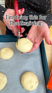 Our Favorite Thanksgiving Tips! 🦃 Smart tips for hosting, meal prep and more. #Thanksgiving #hosting #turkey This original video was produced by Network Media, LLC and Jeff & Lauren Productions. | Home Hacks & Easy Snacks