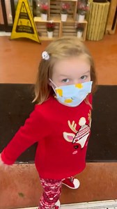 467K views · 9K reactions | "This beautiful girl of mine has been asking for us to go purchase flowers so that she can hand them out to strangers. I mean  so today, we did just that. 24 complete strangers got stopped by this tiny four year old human with little pockets of sunshine. Olivia Grace, you’re solid gold baby. You’re everything good in this world and my biggest teacher. BRB sobbing." : lhearne15 on Instagram | Some Good News | Facebook