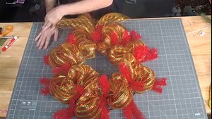 16K views · 294 reactions | Happy Monday, y'all -- let's get creative today. I am showing y'all how I made this elegant emerald and green deco mesh Christmas wreath. What do y'all think of this look? Let us know below! | DecoExchange | Facebook